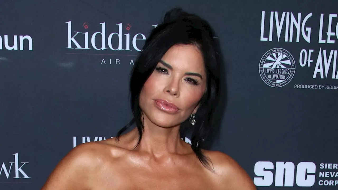 Lauren Sanchez wows A-list friends with gorgeous new look