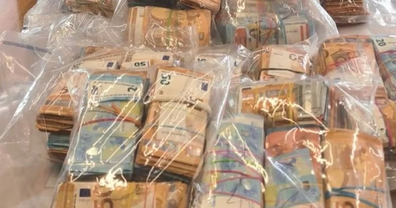 Woman Arrested in Dublin After Gardaí Seize €500,000 in Cash