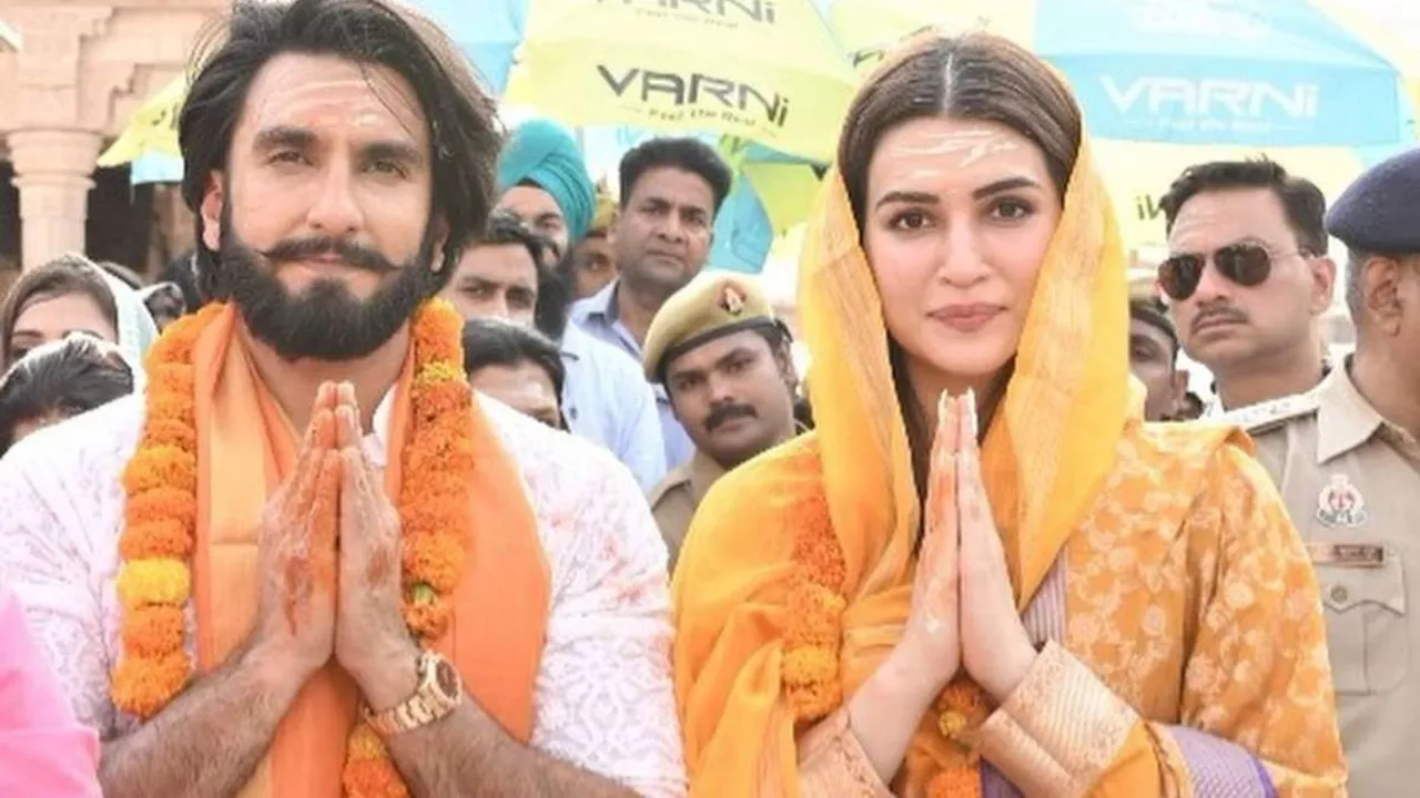 Ranveer Singh और Kriti Sanon ने एक साथ लिया महादेव का आशीर्वाद, काशी विश्वनाथ मंदिर से तस्वीरें वायरल