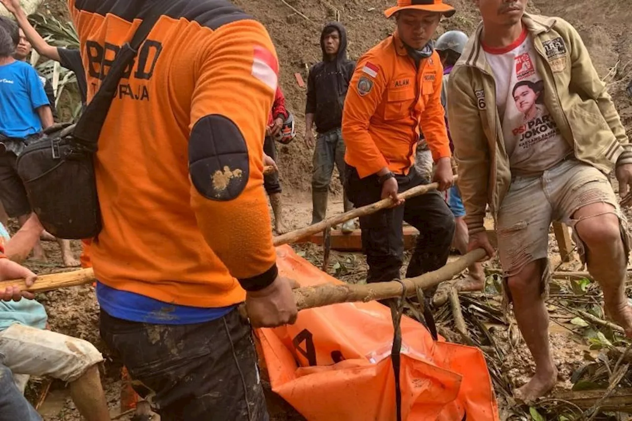 Longsor di Tana Toraja, 2 Korban Hilang Masih Dalam Pencarian