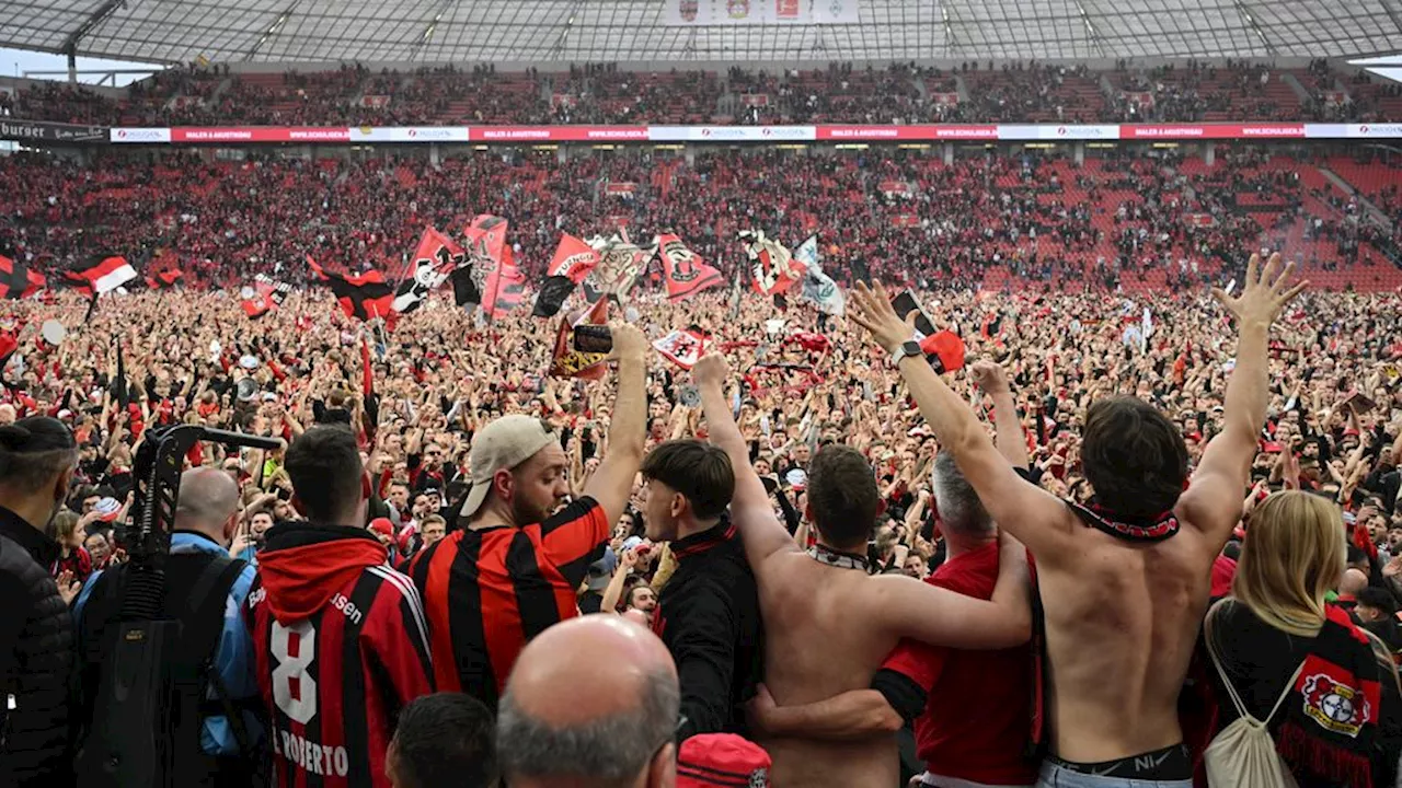 Leverkusen wordt kampioen na overwinning op Bremen