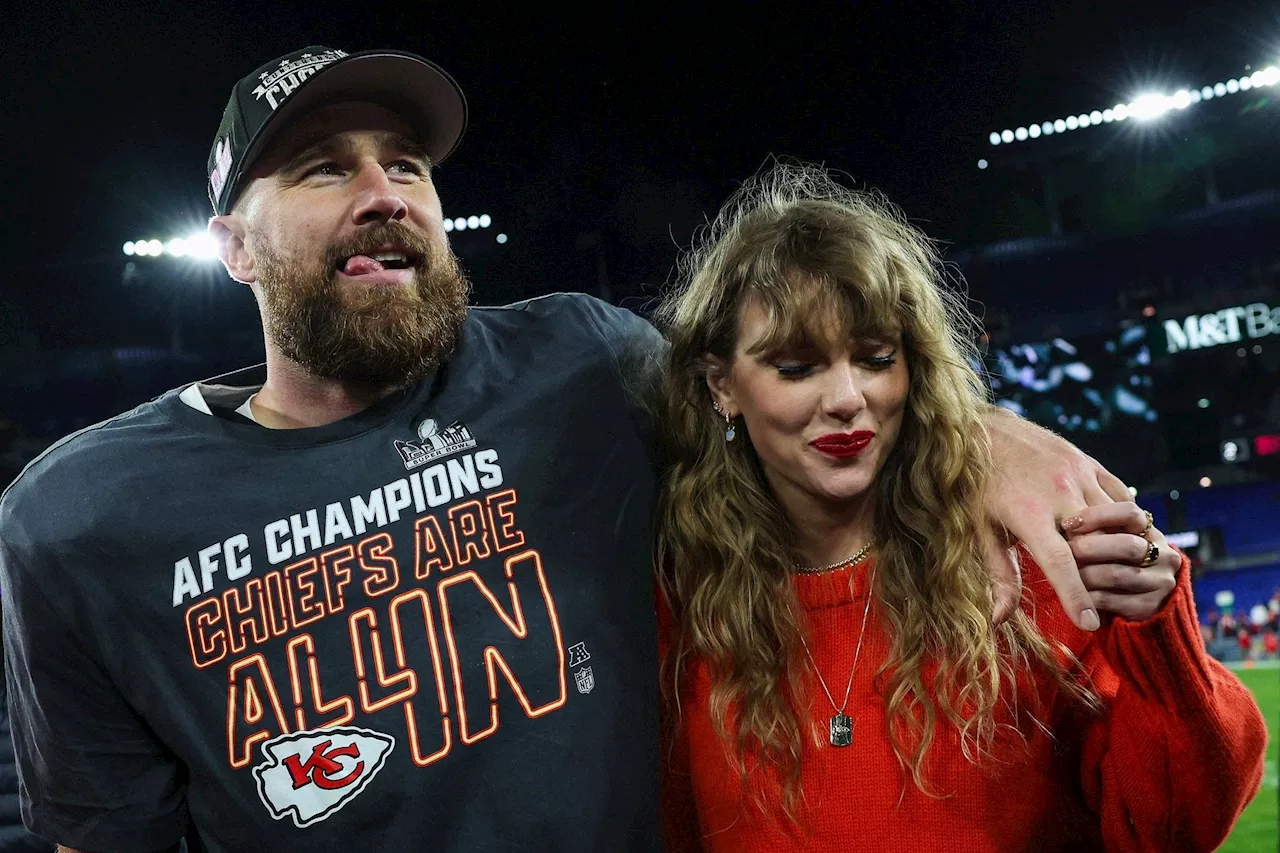 Taylor Swift, boyfriend Travis Kelce spotted dancing at Coachella