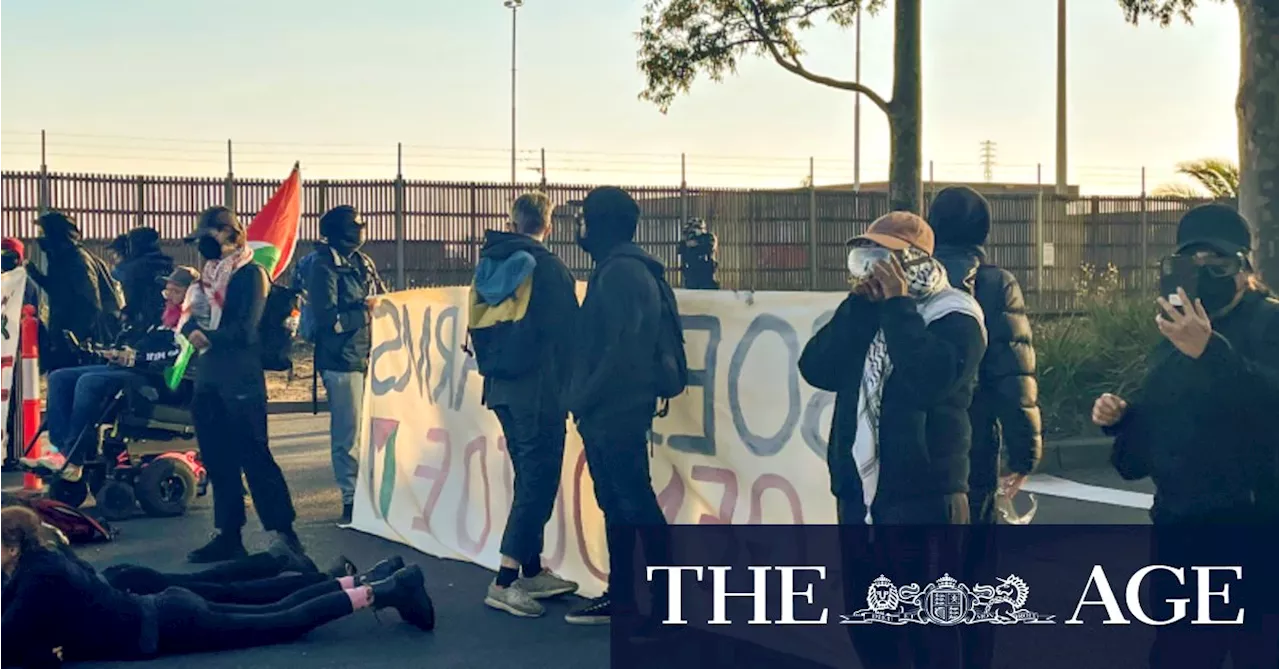 Traffic disrupted as pro-Palestine protest descends on Melbourne’s CBD