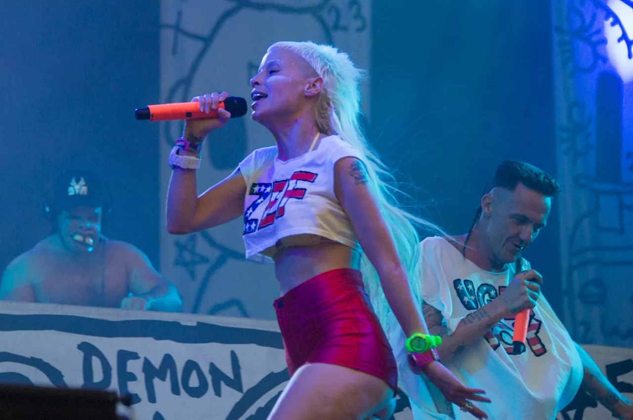 Die Antwoord fans recreate entire song using software [Watch]