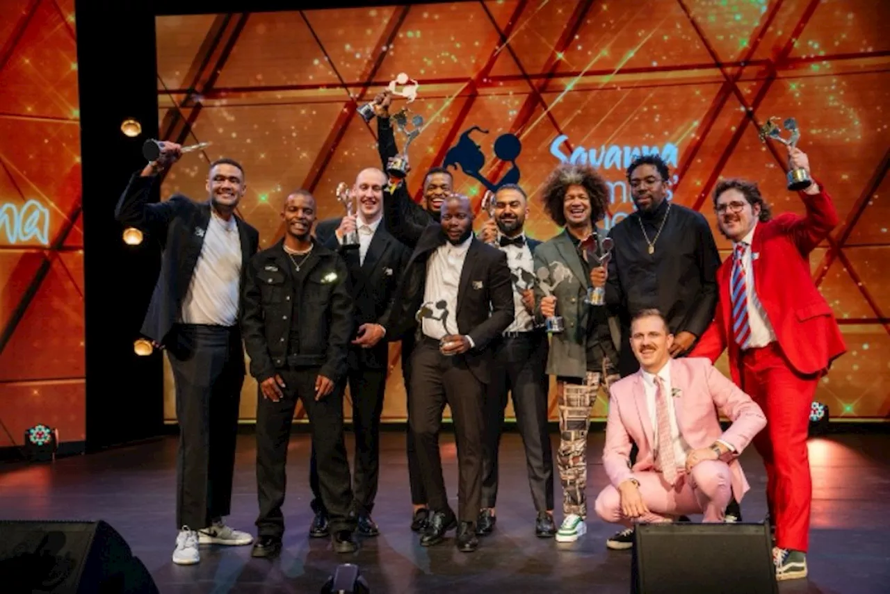 Mpho Popps, Sifiso Nene win big at the Savanna Comics’ Choice Comedy Awards