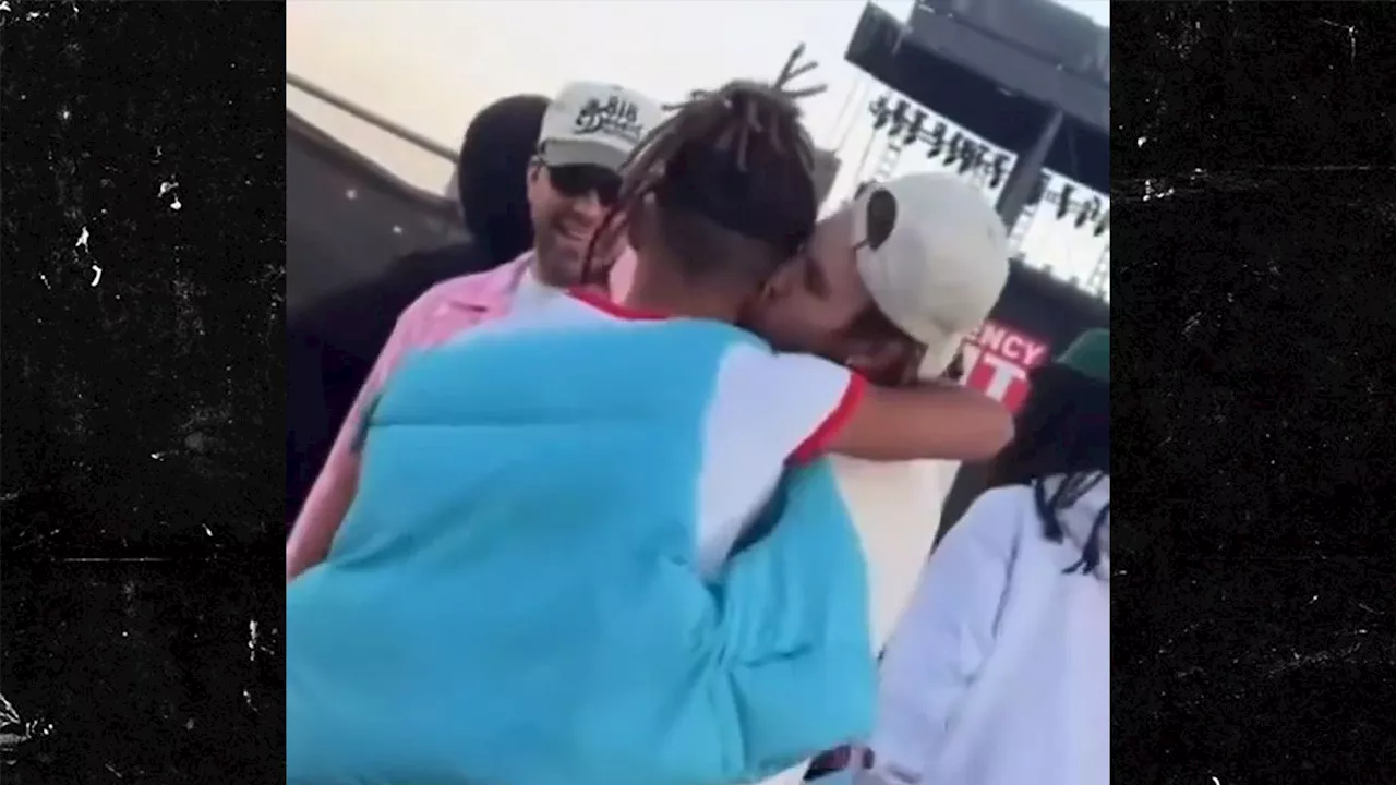 Justin Bieber and Jaden Smith Bro Out at Coachella, Share Kiss