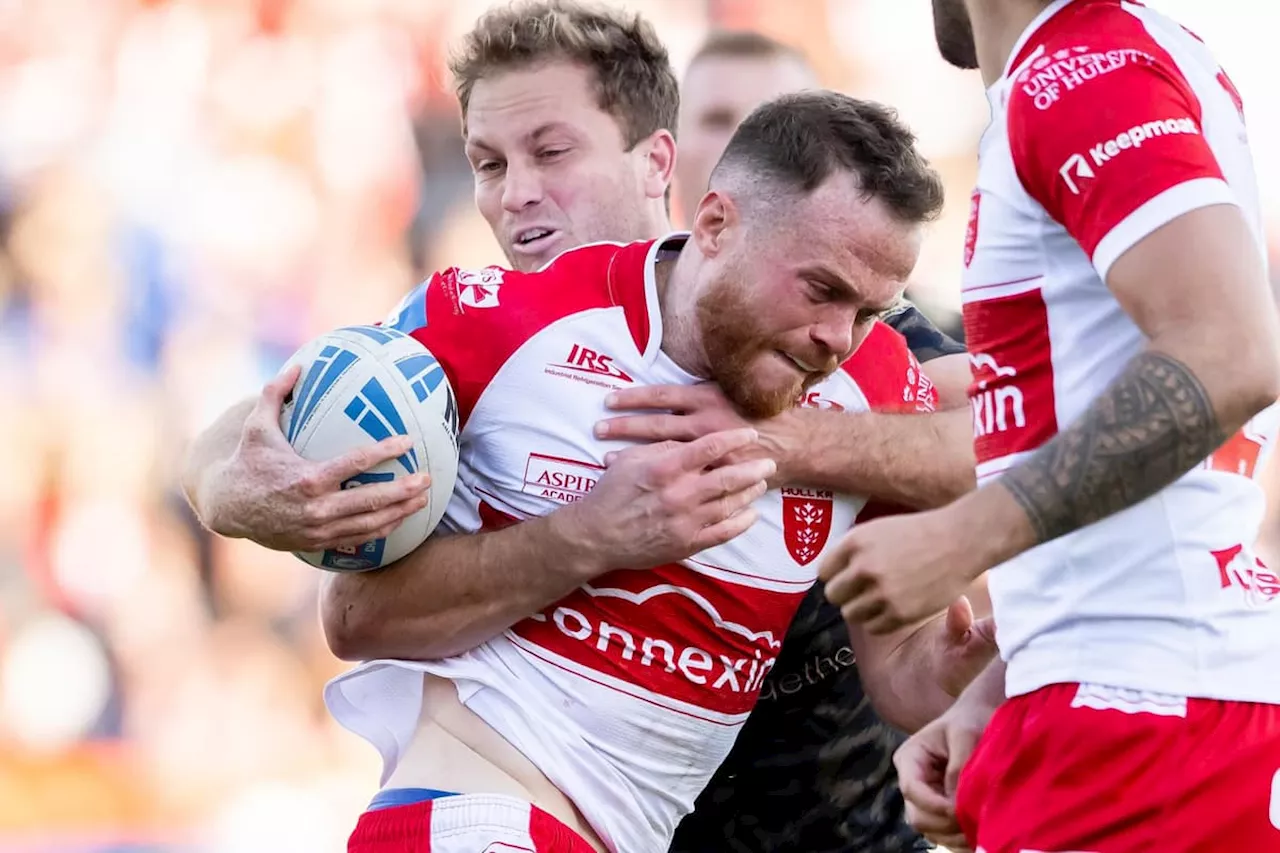 Joe Burgess' speed helps Hull KR avenge Challenge Cup final defeat to Leigh Leopards