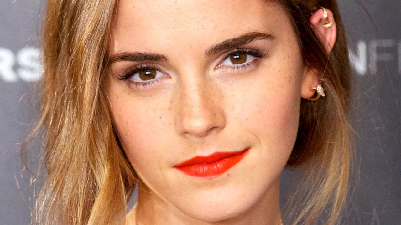 23 Of Emma Watson’s Most Memorable Beauty Moments