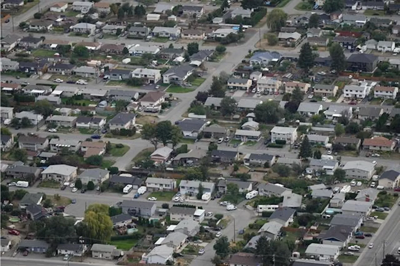 B.C. home sales slide almost 10 per cent in March despite mortgage rate drop