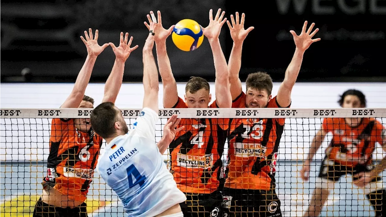 Berlin Volleys starten mit Heimpleite ins Finale