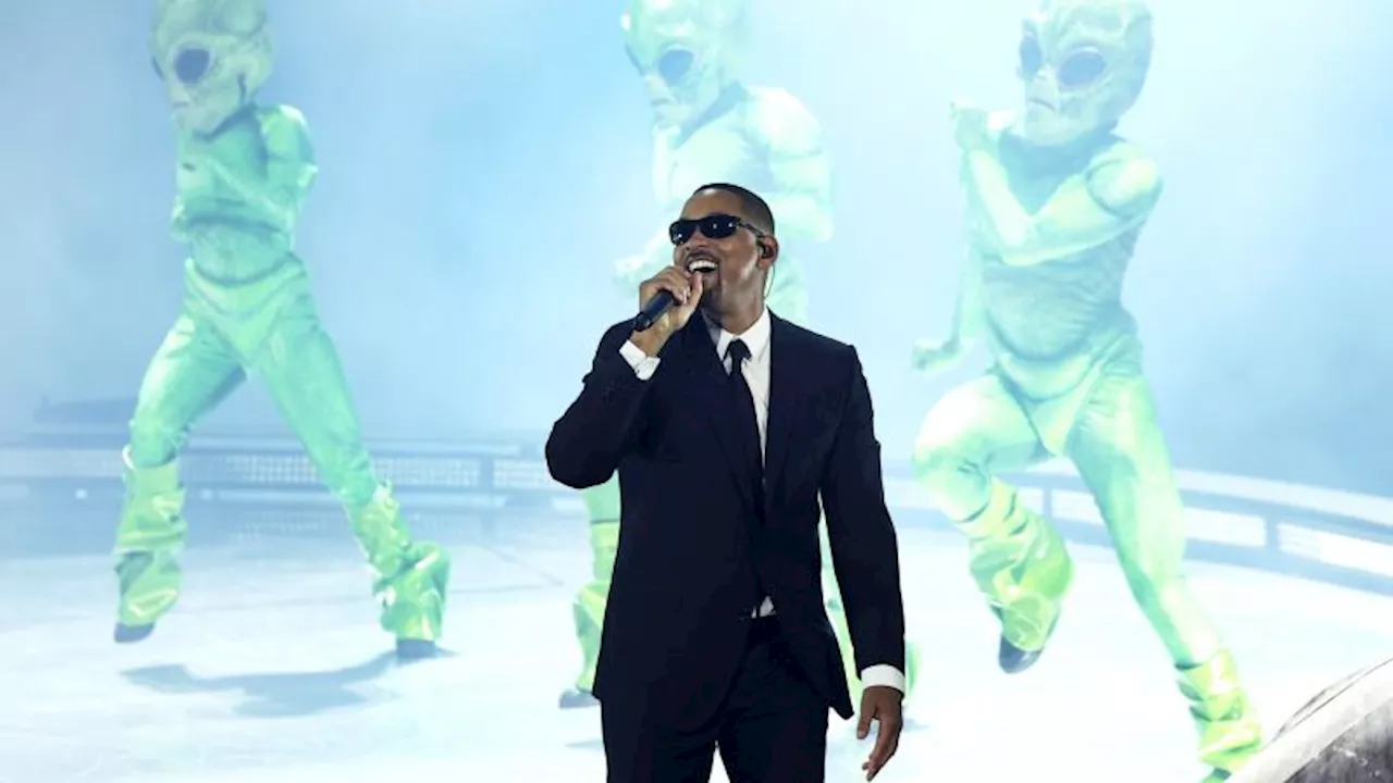 Will Smith surprises Coachella with ‘Men in Black’ performance