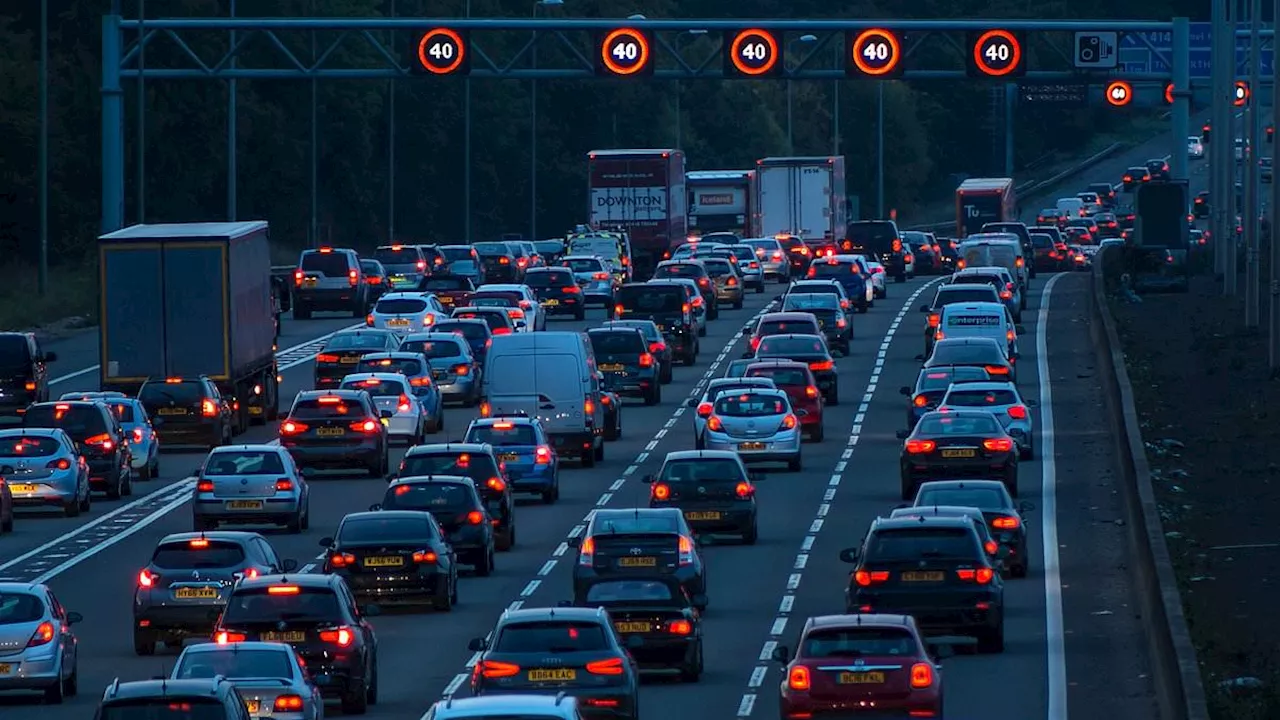 Hard shoulders should be brought back on smart motorways to make them safer, the RAC urges