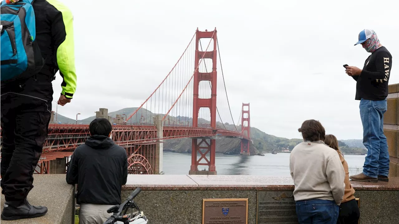 Protests shut down Golden Gate Bridge, traffic into Chicago airport