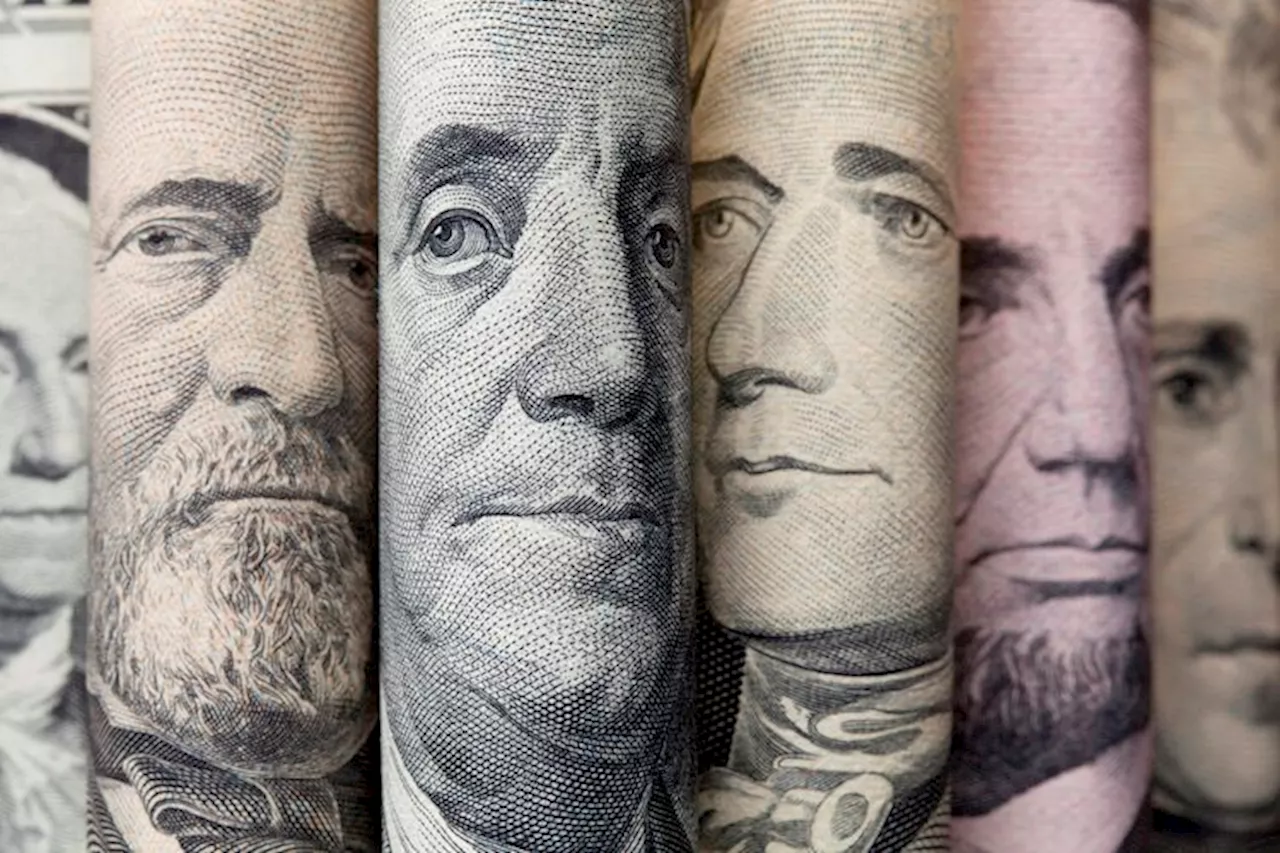 US Dollar trades gently higher, following strong Retail Sales, Middle East tensions