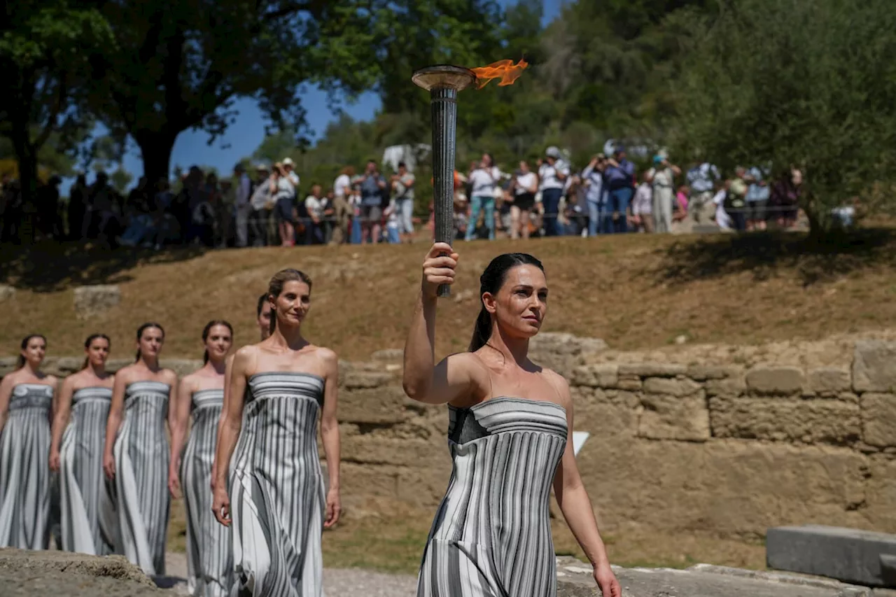 All set for Paris 2024 Olympics torch ceremony after sunny dress rehearsal