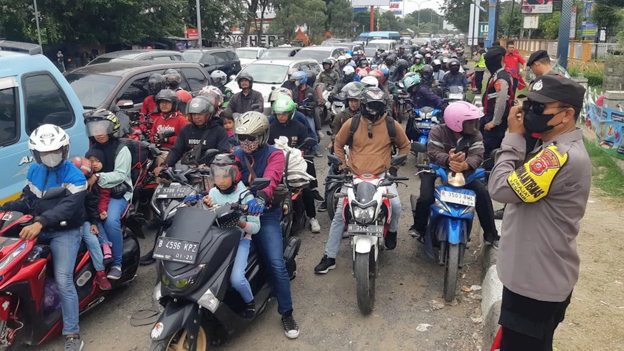 Arus Balik, Ratusan Ribu Kendaraan Belum Kembali via Pantura Cirebon