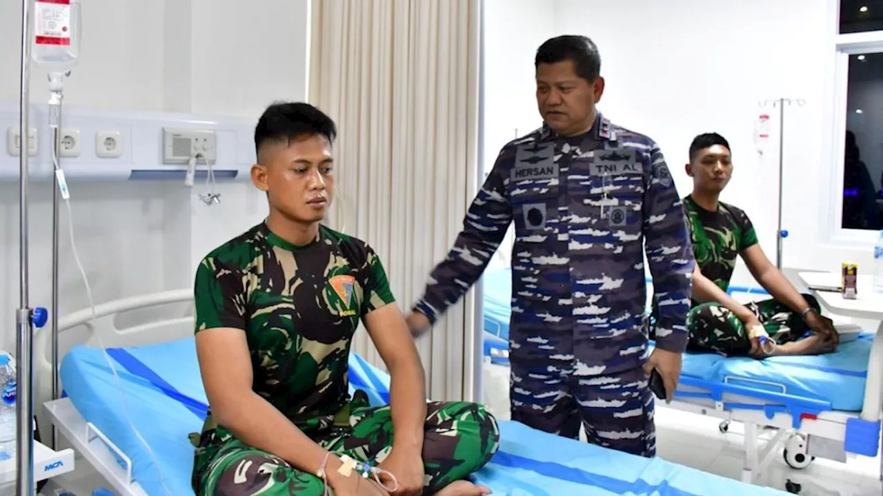 Panglima Komando Armada III Visits Victims of Clash Between Brimob Polri and TNI AL Personnel