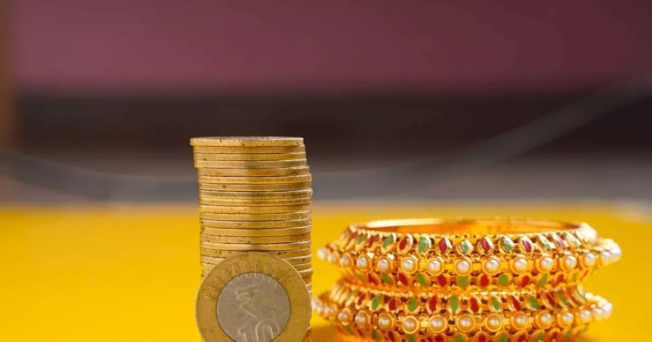 Gold-Silver Price Today: 73 हजार के पार पहुंचा सोना, चांदी में भी उछाल, जानें आज क्या है गोल्ड-सिल्वर का रे...