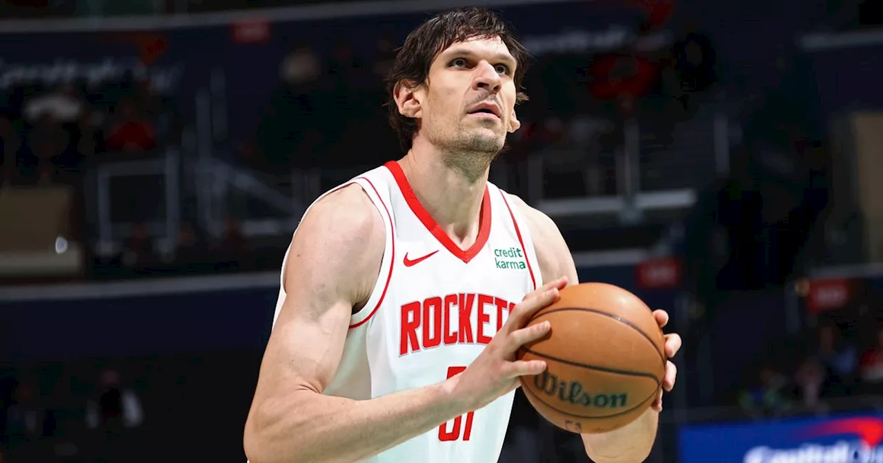 Boban Marjanović Purposely Misses Free Throw For The Most Charming Reason