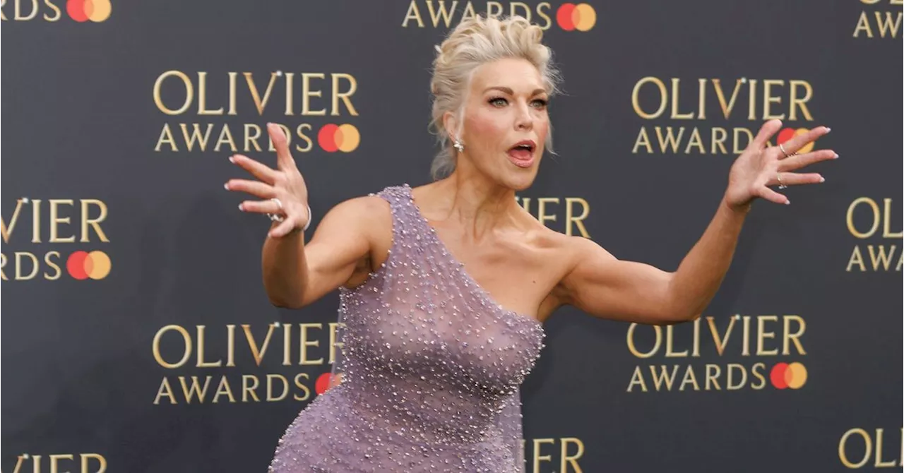 Hannah Waddingham Chews Out Photographer Who Makes Sketchy Request