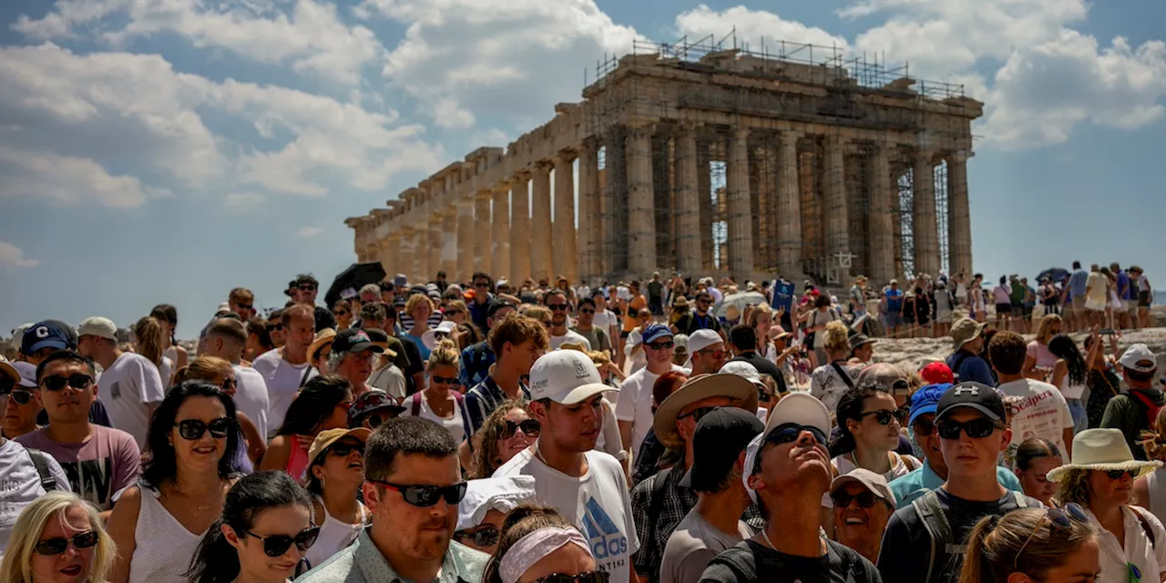 I contestati tour privati sull’Acropoli di Atene a 5mila euro a persona