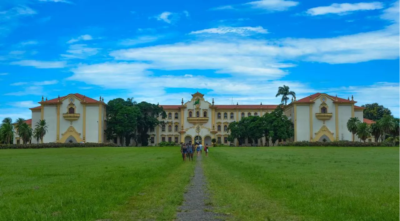 Após luto pela morte de aluno, Universidade Rural retoma aulas presenciais