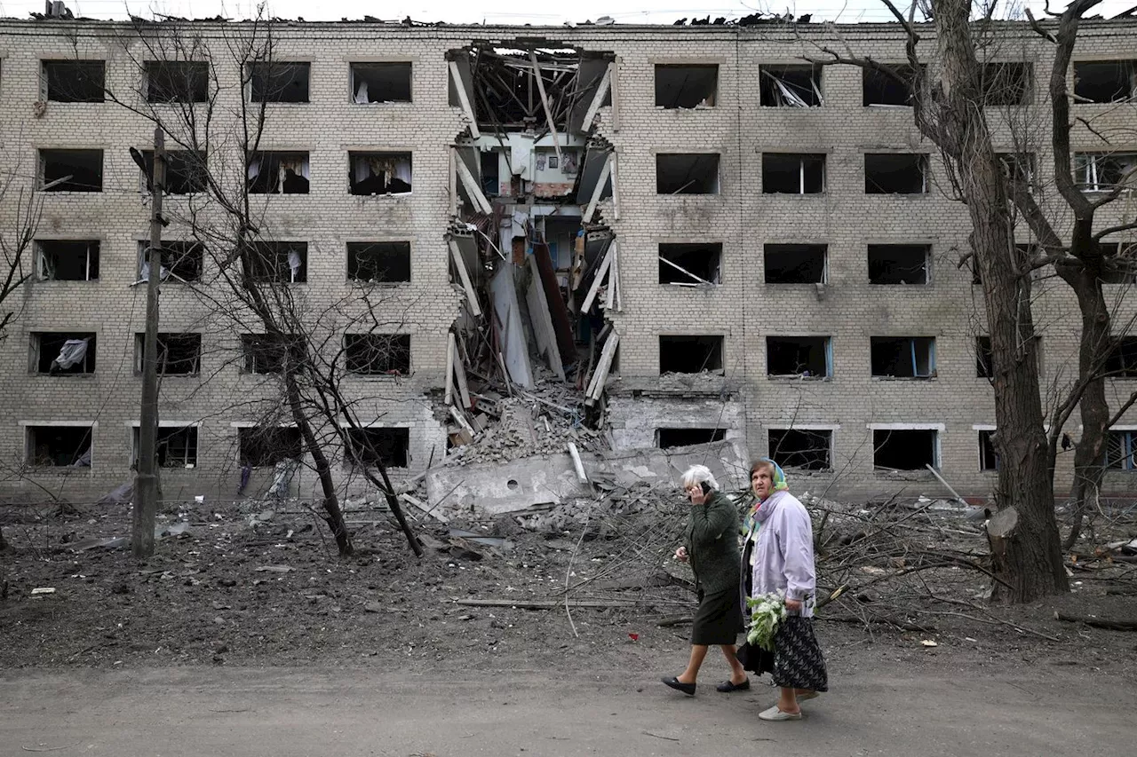 Guerre en Ukraine, jour 782 : frappe sur Donetsk, situation « tendue » sur le front Est