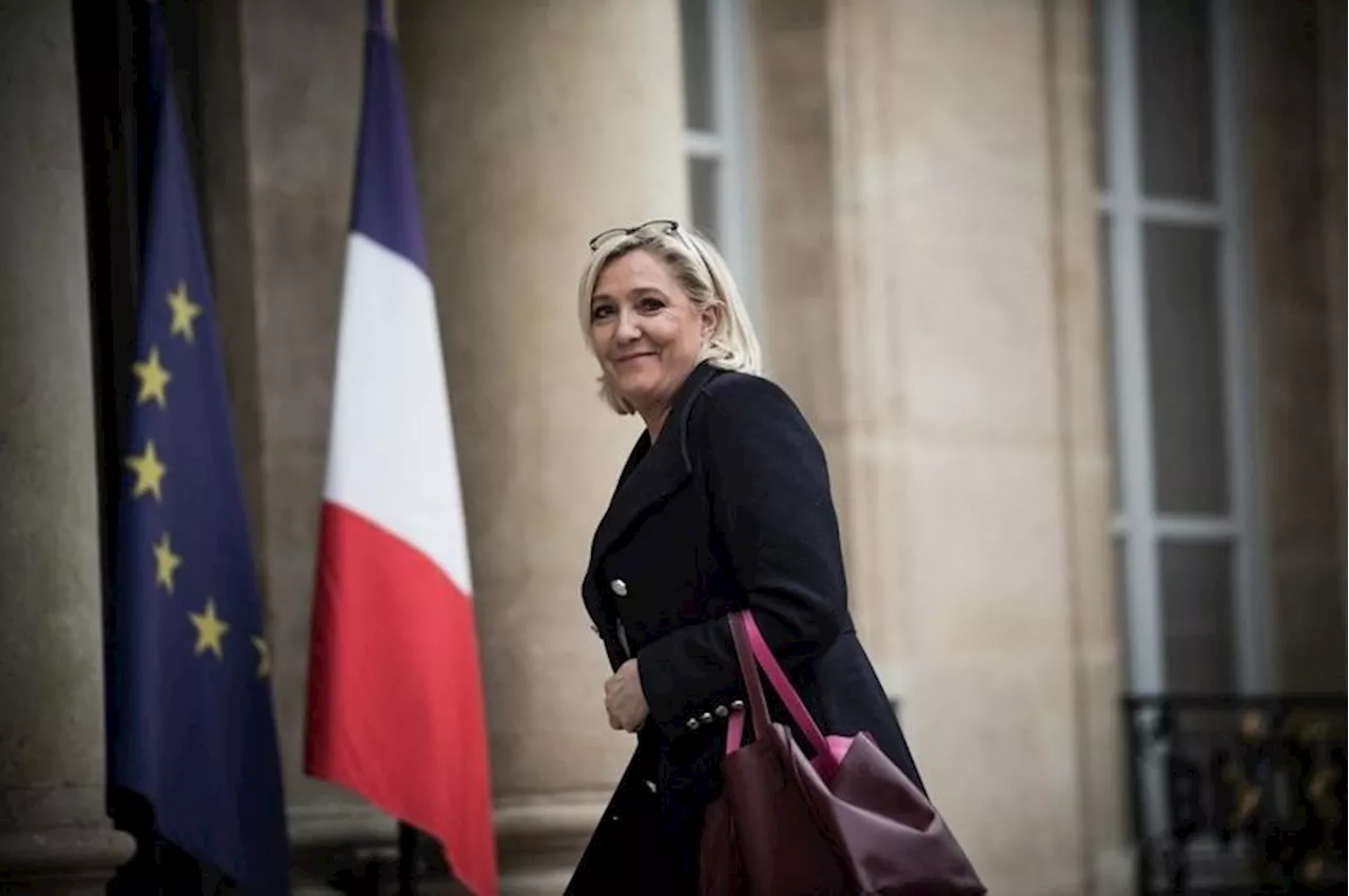 Les indiscrétions de 'Marianne' : à l'Élysée, on trouve Marine Le Pen 'couillue'