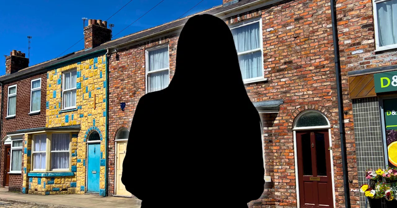 Coronation Street legend faces legal action from disgruntled colleague