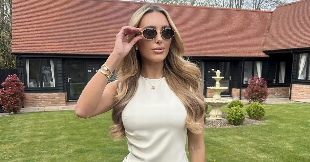 TOWIE's Amber Turner looks stunning in £42 spring outfit