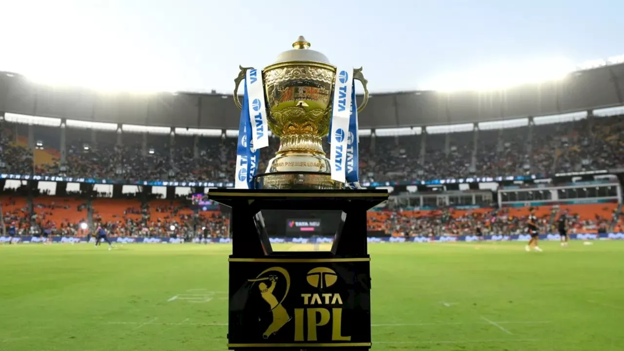 IPL 2024 के बीच आया नया नियम, ऐसा करने पर फ्रेंचाइजी और कमेंटेटर्स हो जाएंगे बैन!