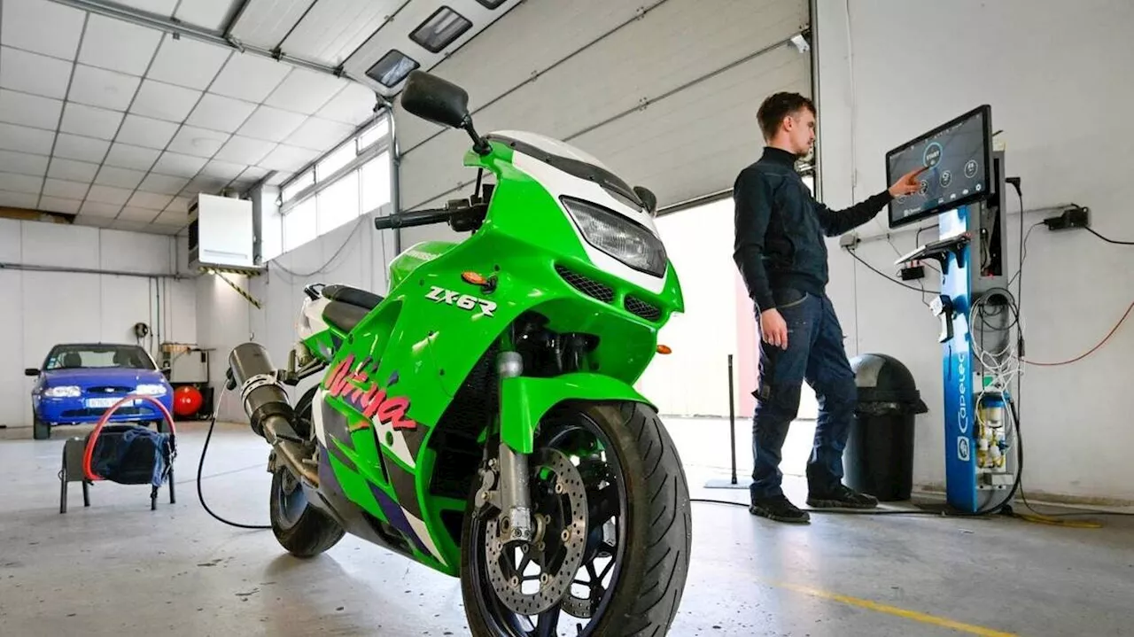 Le contrôle technique des deux roues entre en piste ce lundi