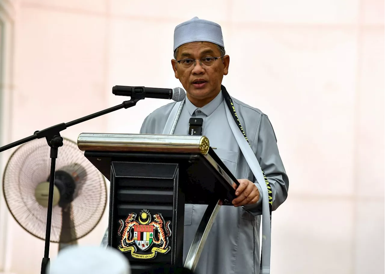 Avoid making negative comments about religion on social media, says Mohd Na'im