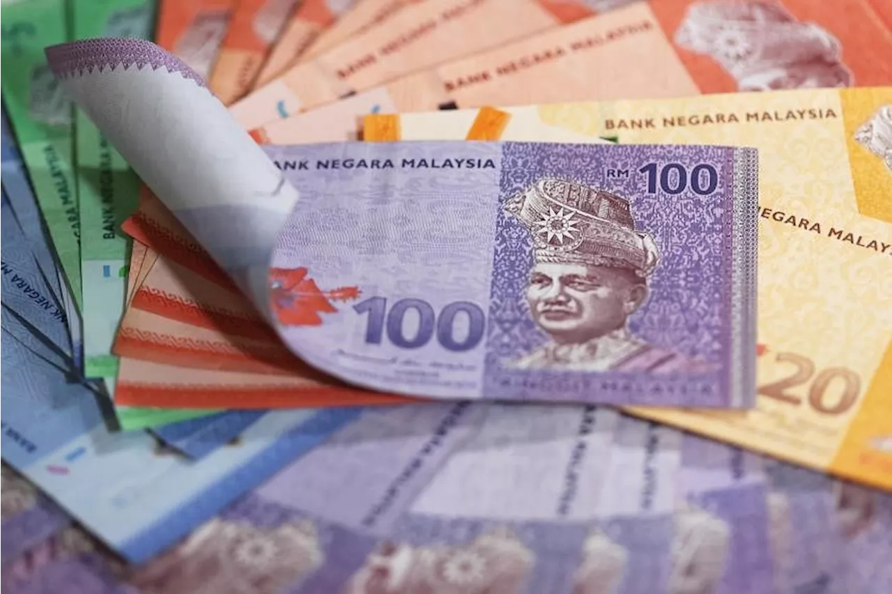 Malaysia's Central Bank Ready to Support Ringgit Amidst Lowest Level Since 1998