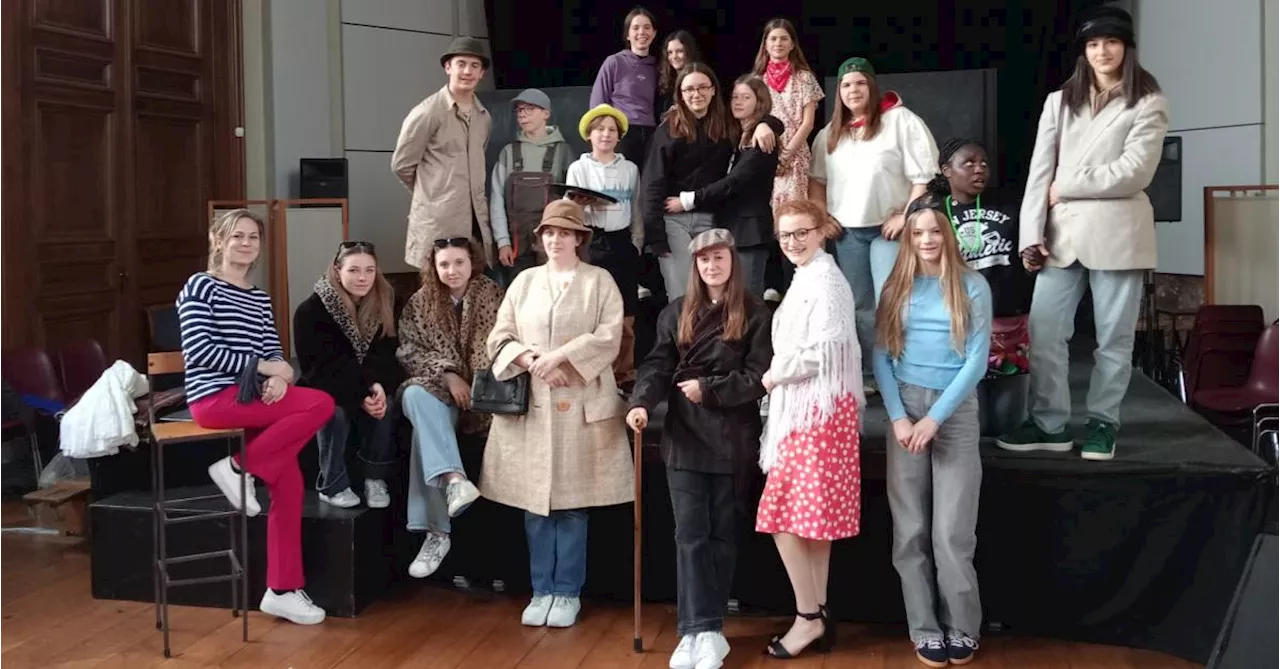 Les élèves des Ursulines sur les planches pour le festival des Arts d’expression à Tournai