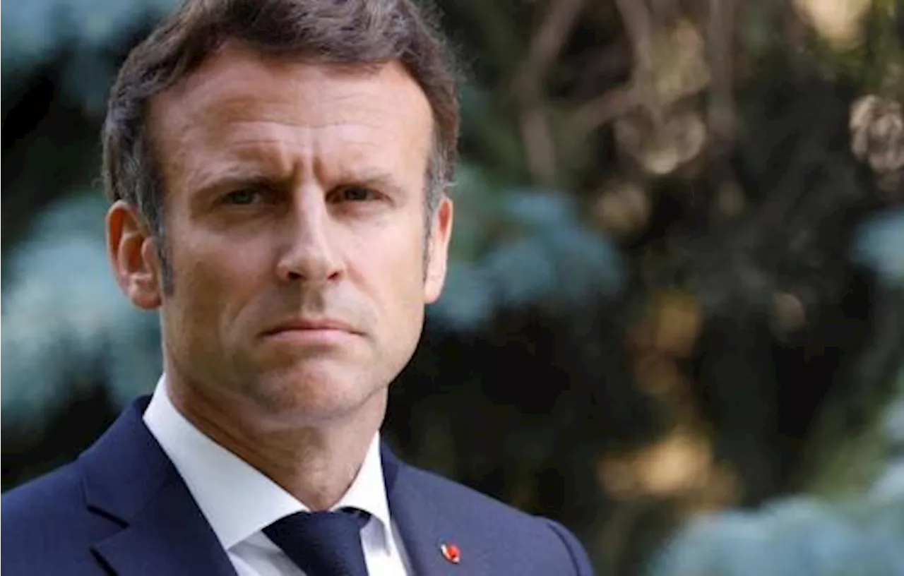 Terrorismo, Macron svela piano B per apertura dei Giochi di Parigi