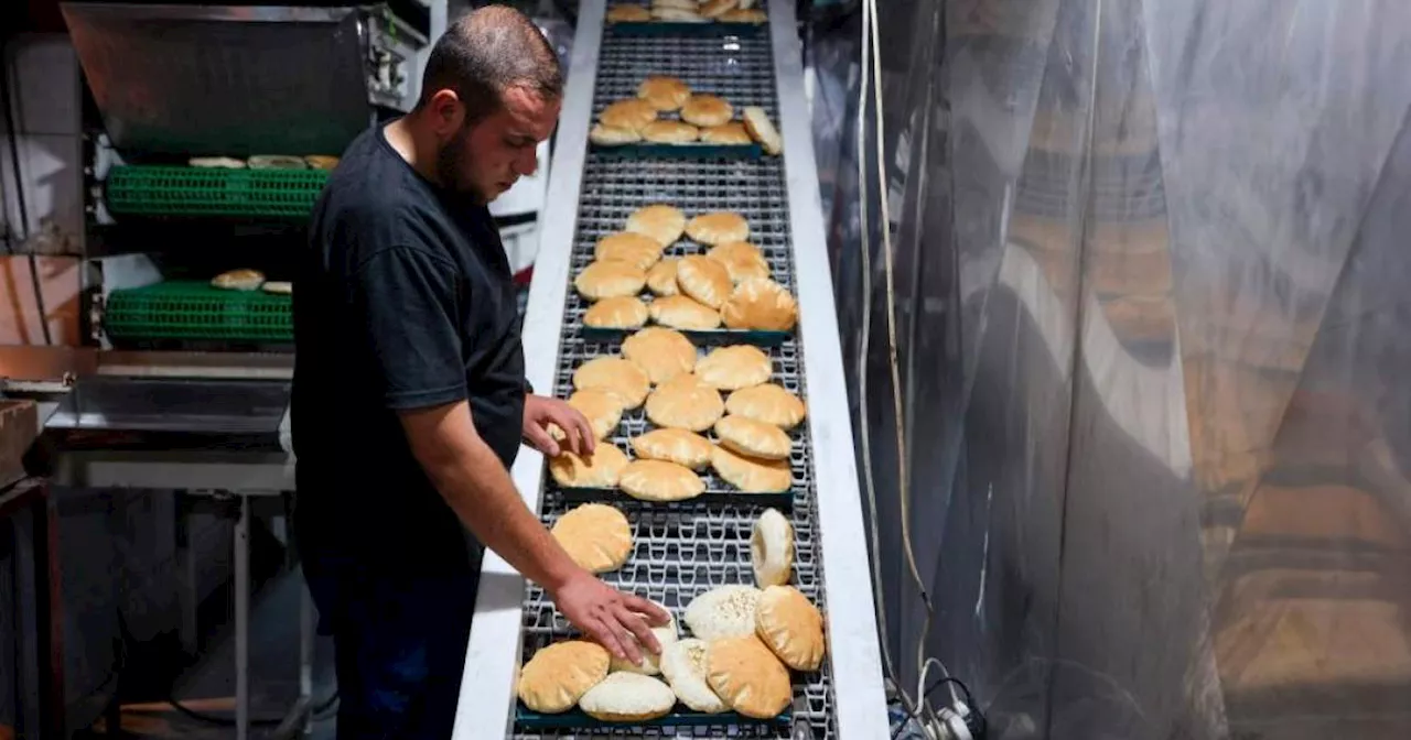 Tiga kedai roti kembali beroperasi di Gaza dengan bantuan PBB