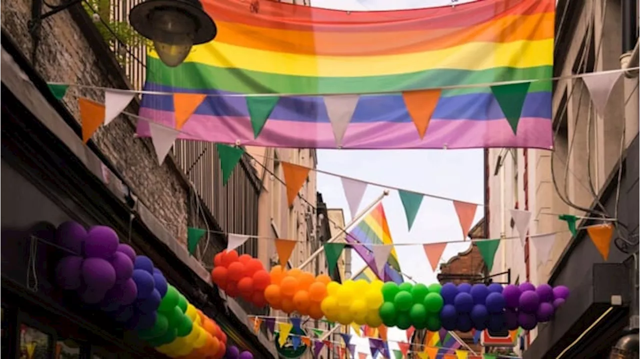 Sekolah Ini Singkirkan 300-an Buku yang Memuat Konten LGBT