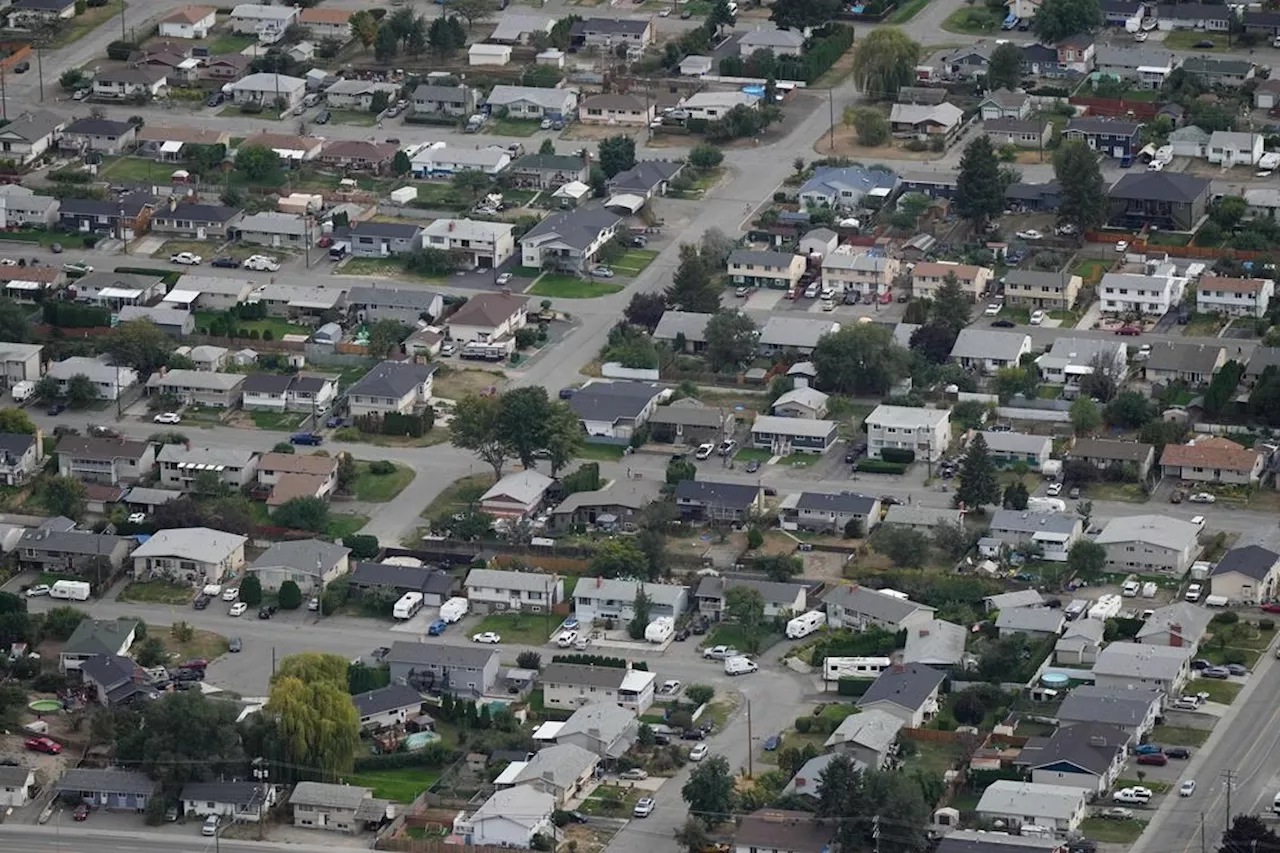 B.C. home sales slide almost 10 per cent in March despite mortgage rate drop