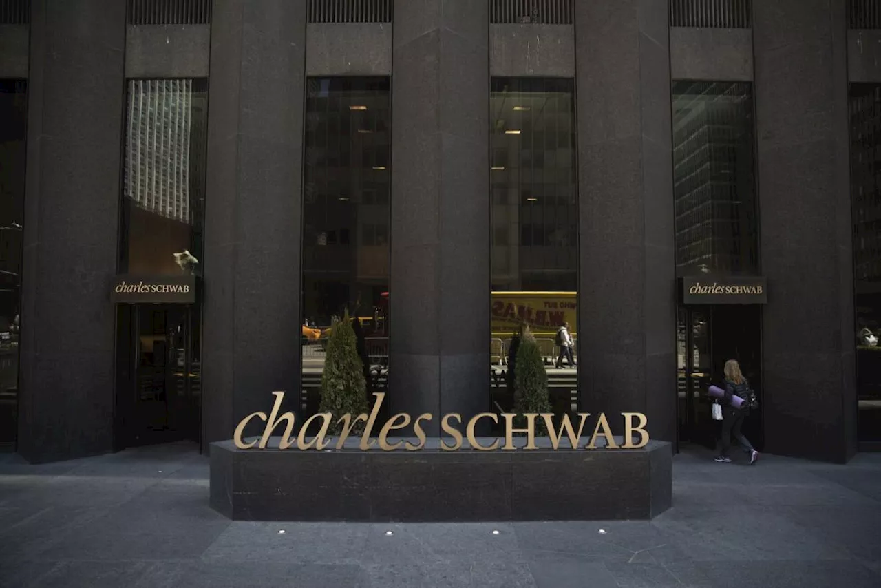 Schwab Tops Revenue Expectations Following Last Year’s Tumult