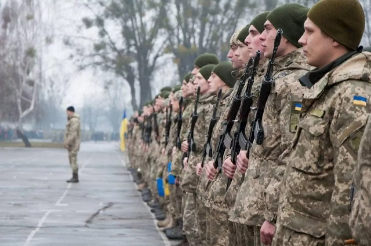 Украинцы бросили машины на границе с Молдавией, спасаясь от мобилизации