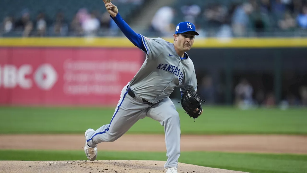 Lugo pitches 7 crisp innings as the Royals beat the White Sox 2-0