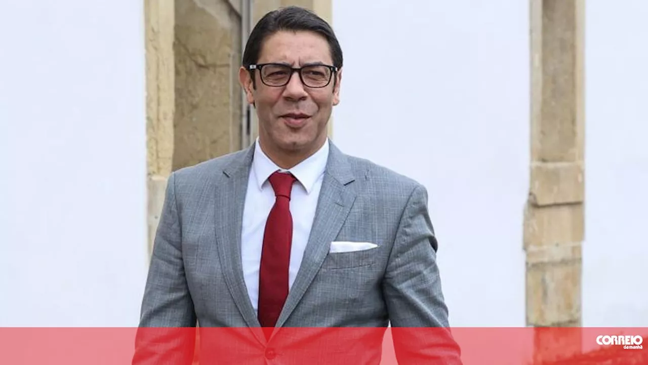 Rui Costa: 'Tentar associar o sucesso do Benfica ao Estado Novo é errado, injusto e falso'