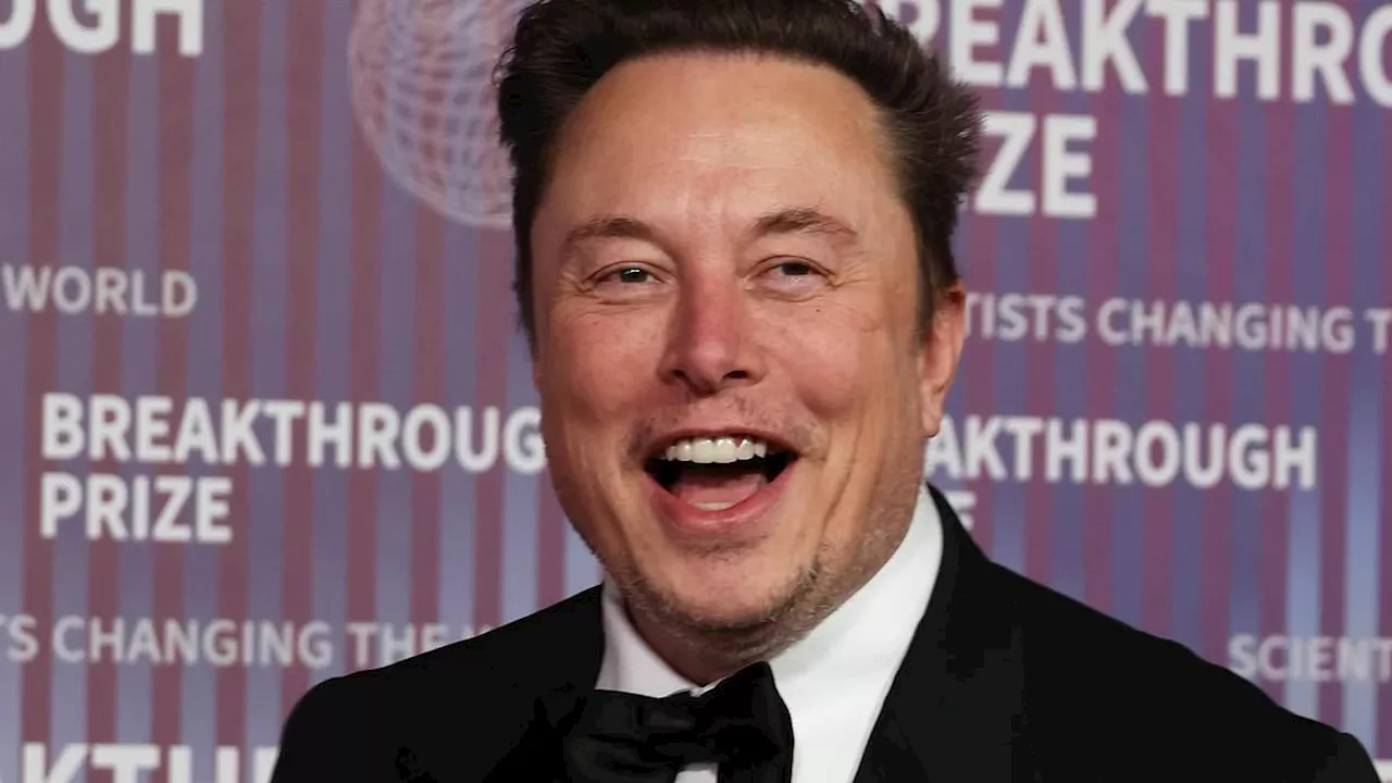 Elon Musk mercilessly mocked over 'embarrassing' red carpet poses