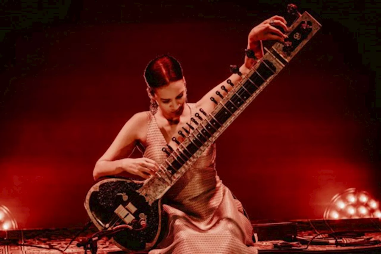 Zo vader, zo dochter: Anoushka Shankar bouwt met haar sitar een brug tussen tijd en ruimte