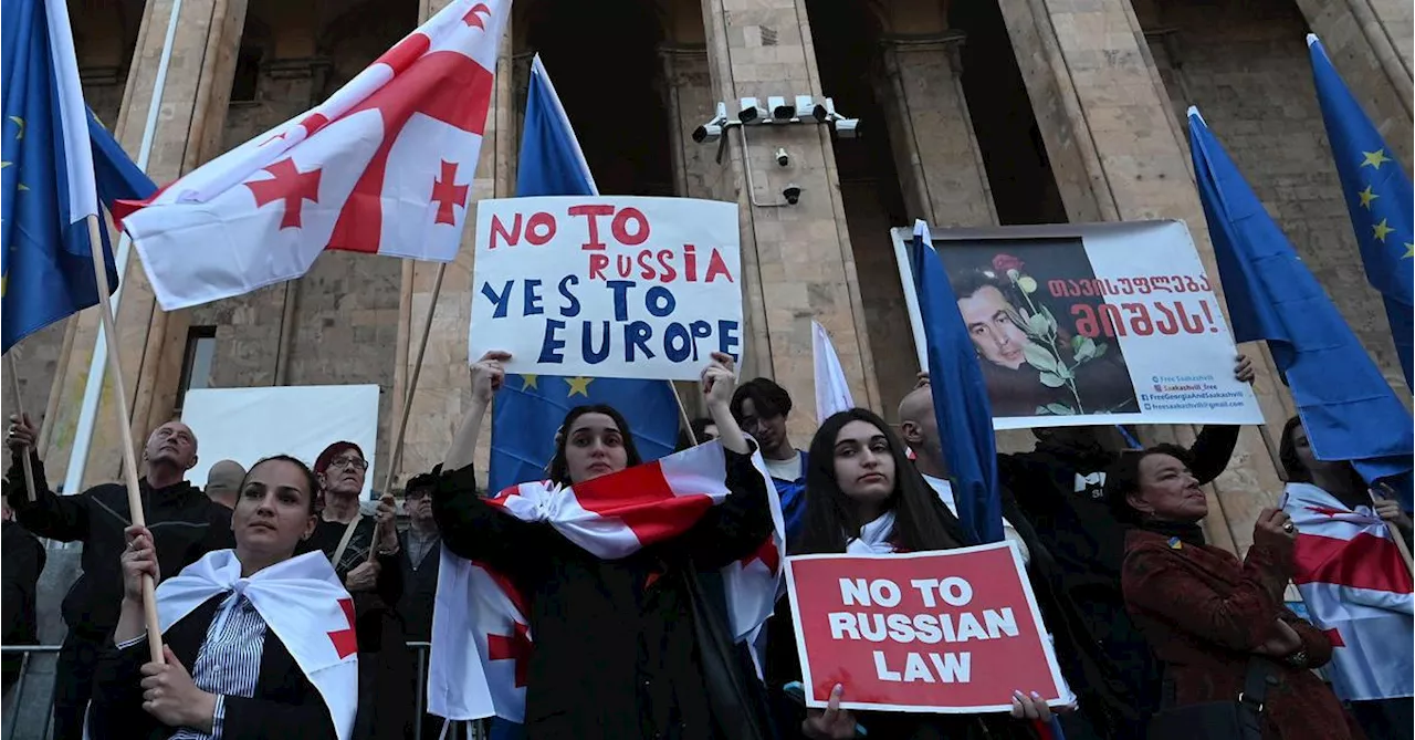 Der wütende Protest gegen das „russische Gesetz“ in Georgien