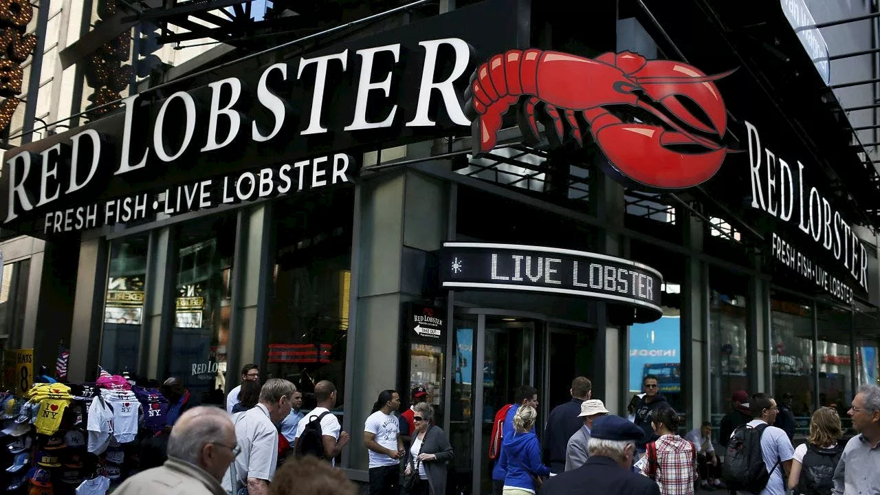 Red Lobster Reportedly Considering Bankruptcy to Relieve Financial Pressures