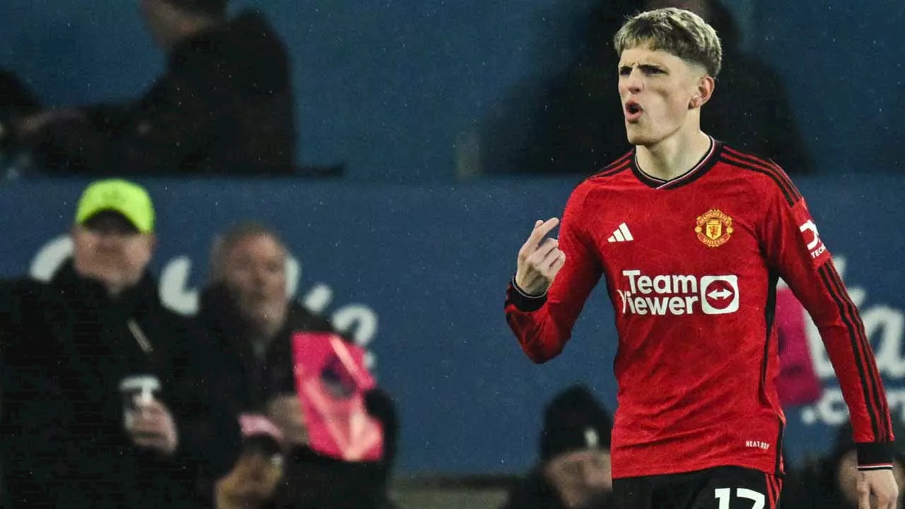 Man Utd speak to Garnacho over social media activity