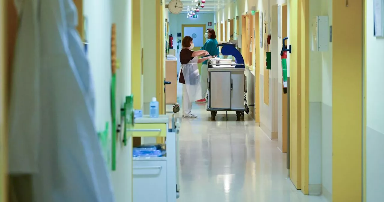 Intensive care hospital beds increased 30% in four years, report finds