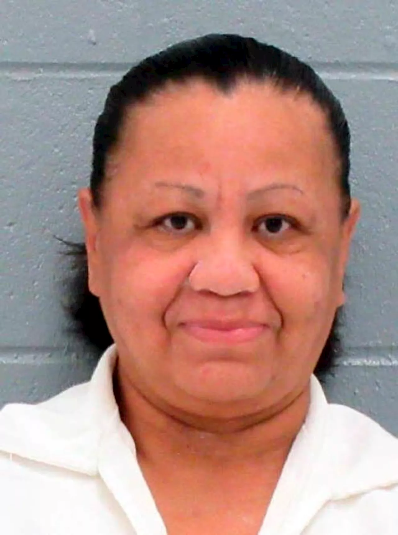 Texas inmate Melissa Lucio's death sentence should be overturned, judge says